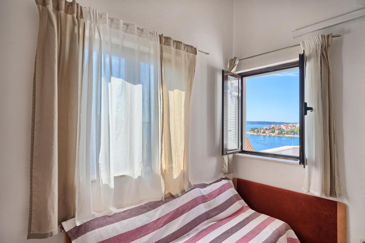 Apartmani Ticic Trogir Eksteriør bilde